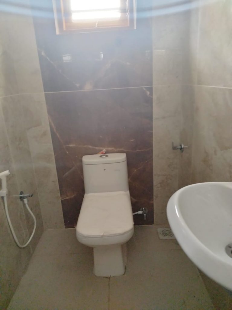 homekey_properties_astounding_villa_mepparamb_4
